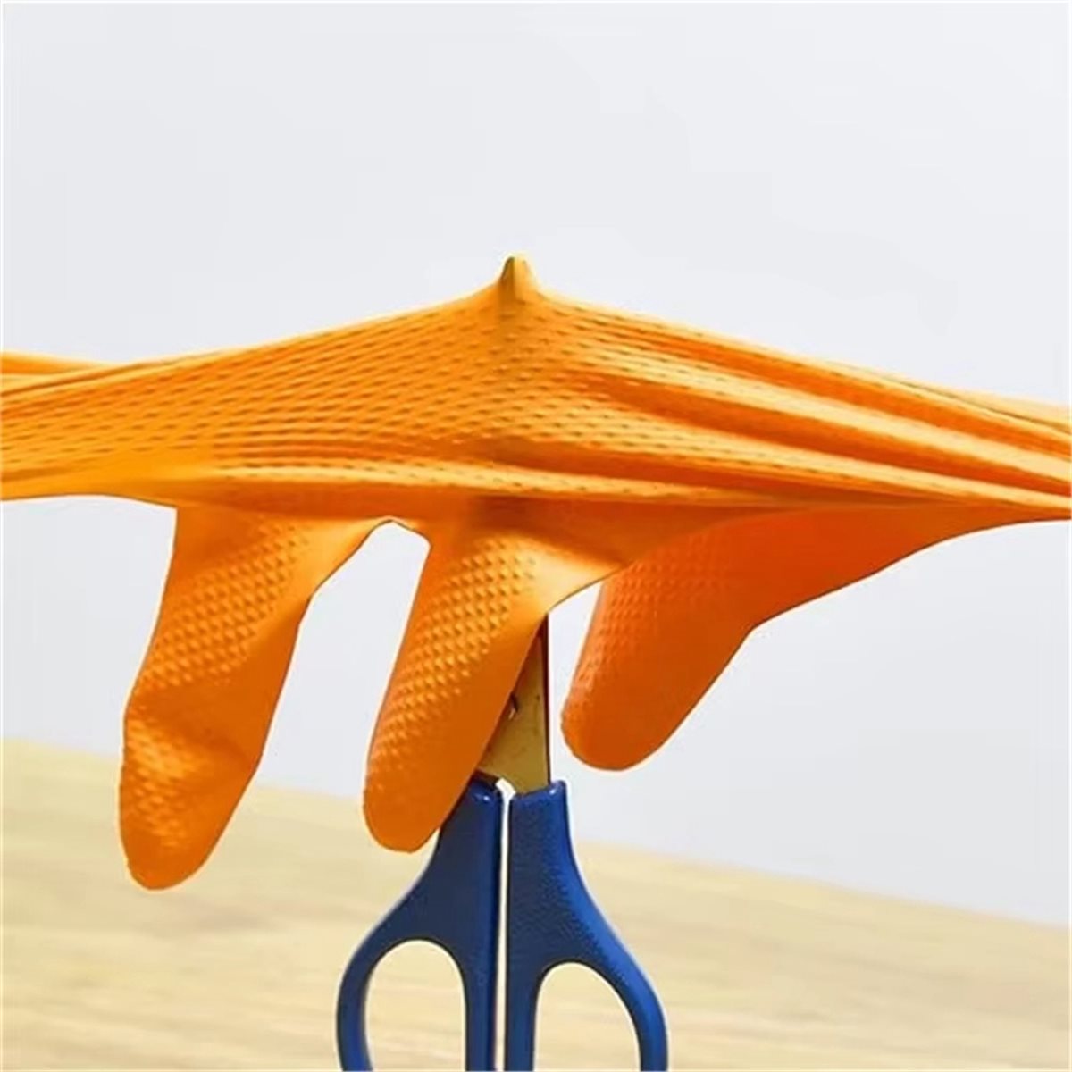 新しいヘビーデューティーオレンジニトリルグローブ8ミル工業用 - Nitrile Mechanic Glove のレビューと価格